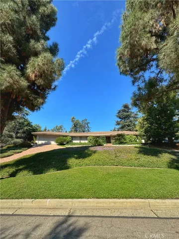 2211 Domingo Road, Fullerton, California 92835