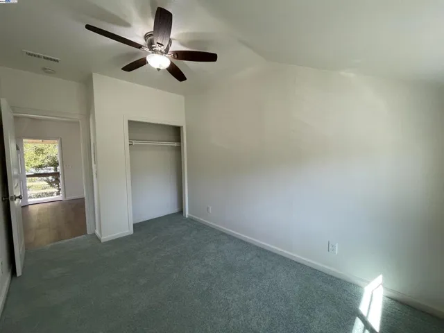 1396 E 27th St, Oakland, California 94606