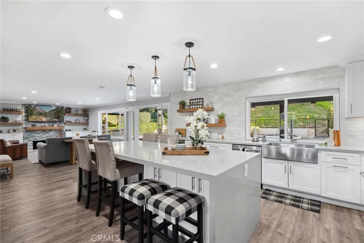Open floor plan great for entertaining kitchen is open to family room, formal living room, and formal living room