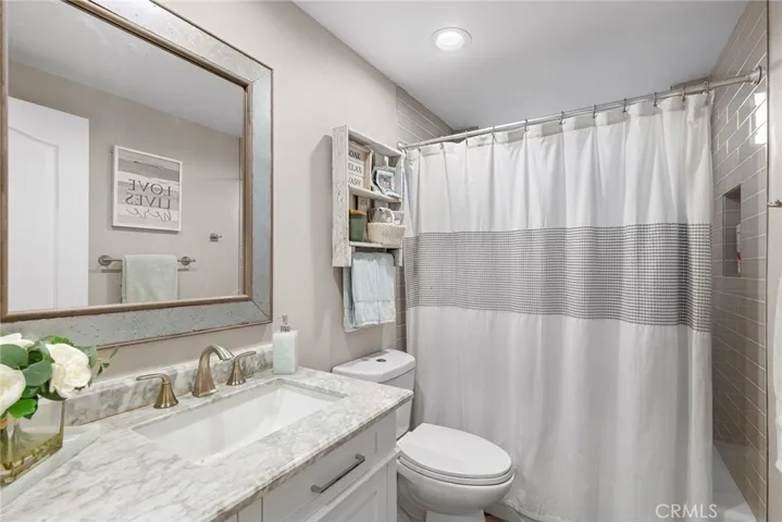 kids Guest Bathroom