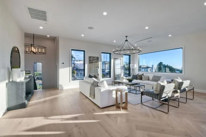 4270 Ampudia St, San Diego, California 92103