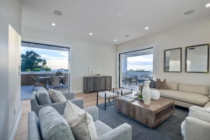 4270 Ampudia St, San Diego, California 92103