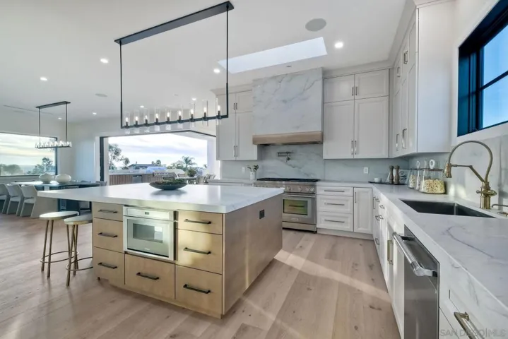 4270 Ampudia St, San Diego, California 92103