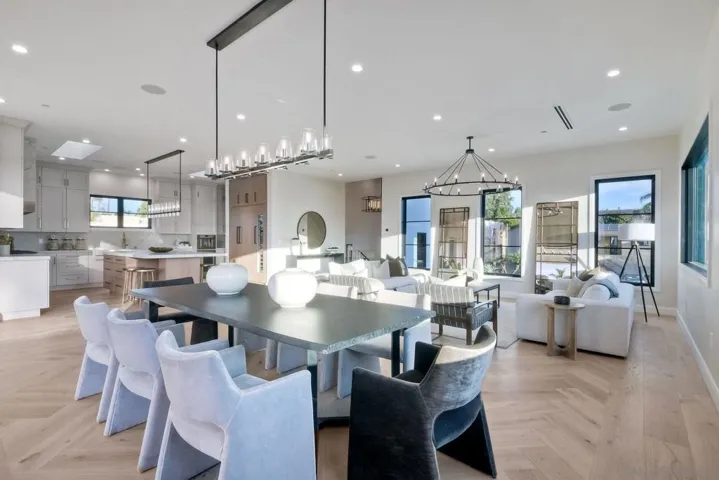 4270 Ampudia St, San Diego, California 92103