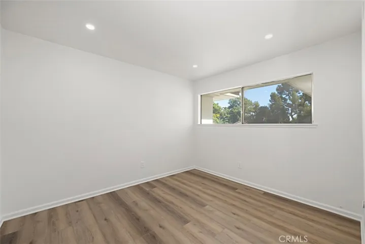 10348 Larwin Avenue, Chatsworth, California 91311