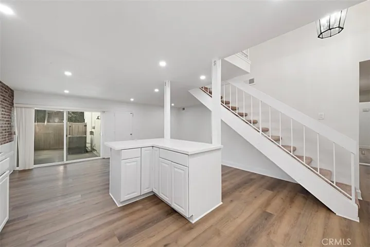 10348 Larwin Avenue, Chatsworth, California 91311