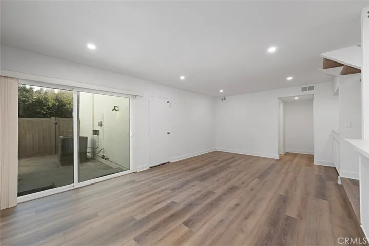 10348 Larwin Avenue, Chatsworth, California 91311