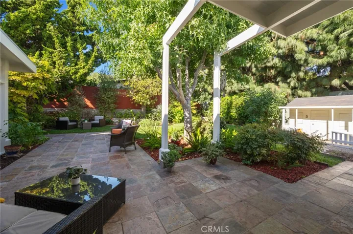 10 Packet Road, Rancho Palos Verdes, California 90275