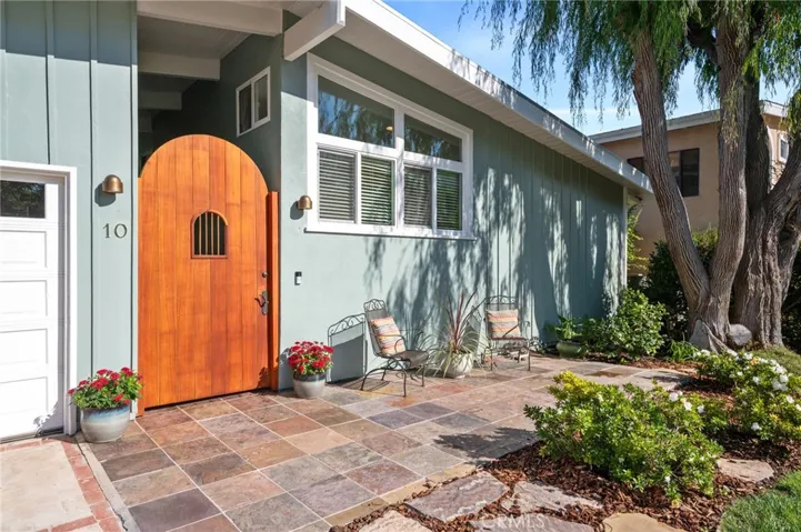 10 Packet Road, Rancho Palos Verdes, California 90275