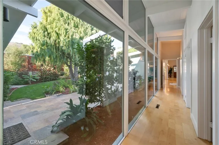 10 Packet Road, Rancho Palos Verdes, California 90275