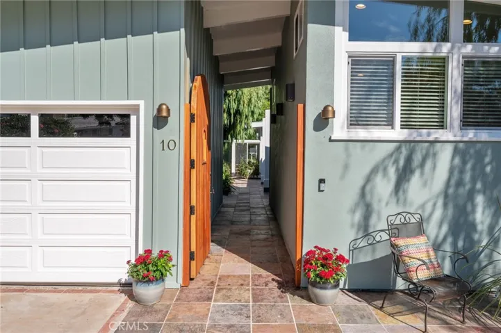 10 Packet Road, Rancho Palos Verdes, California 90275