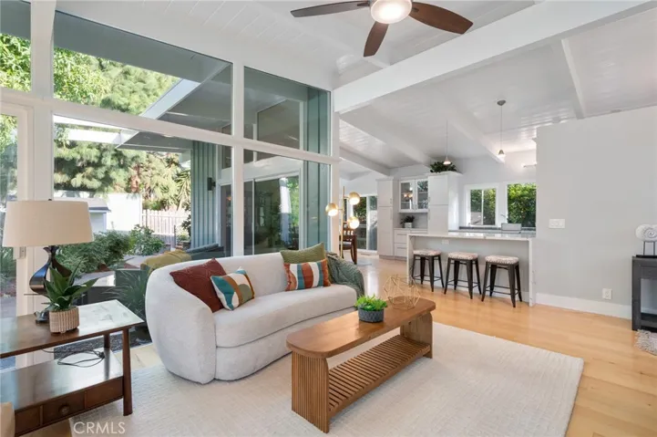 10 Packet Road, Rancho Palos Verdes, California 90275