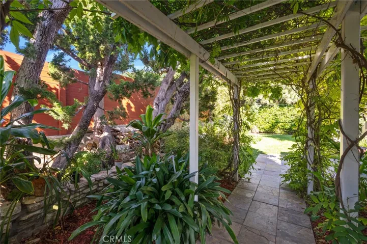 10 Packet Road, Rancho Palos Verdes, California 90275