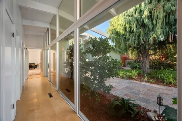 10 Packet Road, Rancho Palos Verdes, California 90275