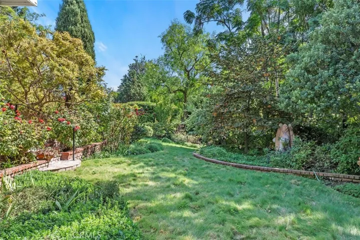 5072 Grandview Avenue, Yorba Linda, California 92886