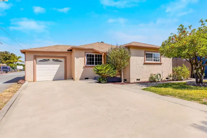 242 Blossom Way, Hayward, California 94541