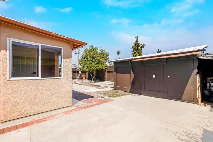242 Blossom Way, Hayward, California 94541