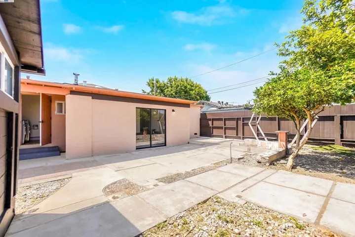 242 Blossom Way, Hayward, California 94541