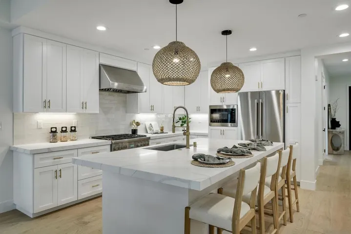 1327 Reed Ave, San Diego, California 92109