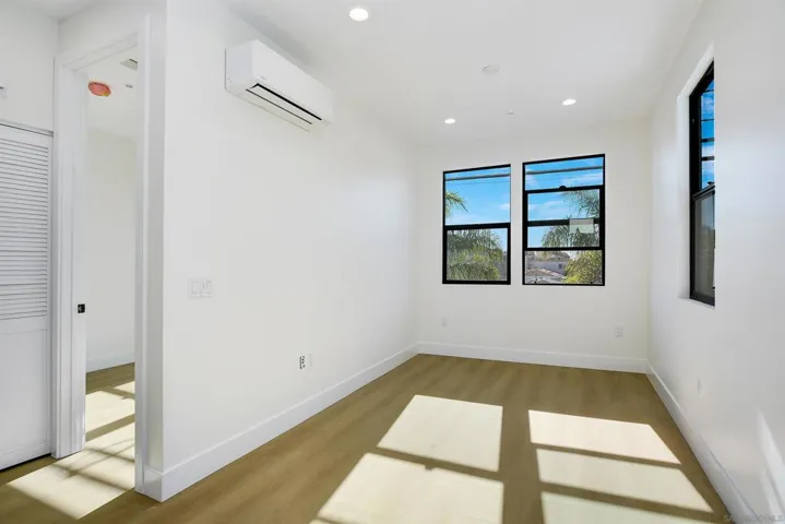 1327 Reed Ave, San Diego, California 92109