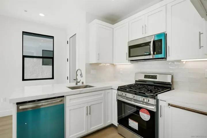 1327 Reed Ave, San Diego, California 92109