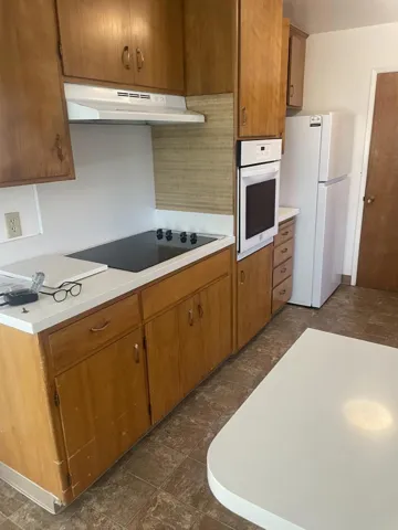 1361 Junipero Avenue, Redwood City, California 94061