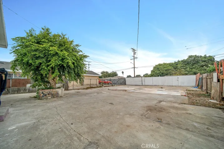 1639 E 90th Street, Los Angeles, California 90002