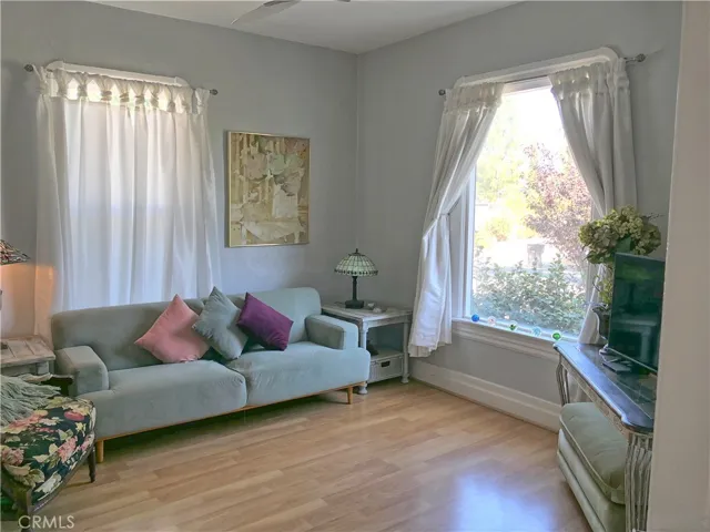 4330 10th Street, Riverside, California 92501