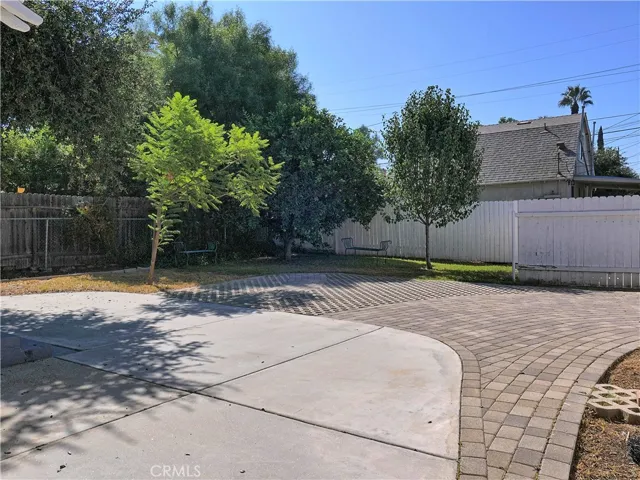 4330 10th Street, Riverside, California 92501