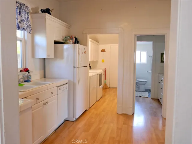 4330 10th Street, Riverside, California 92501