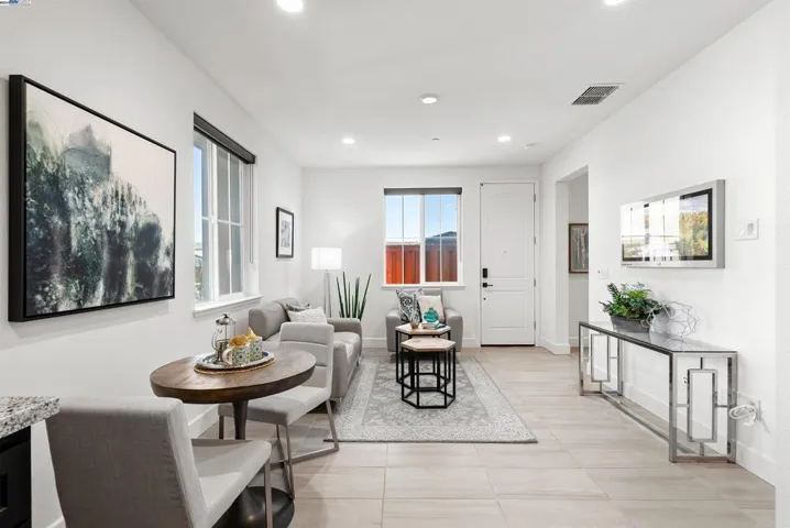 2798 Sasser Place, Tracy, California 95377