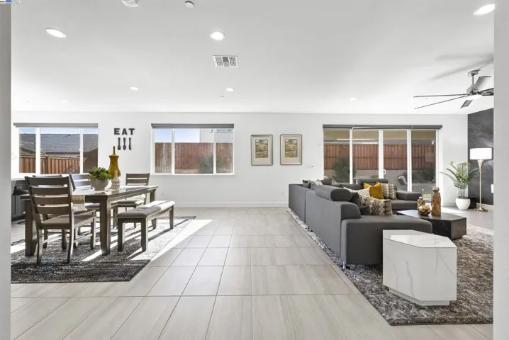2798 Sasser Place, Tracy, California 95377