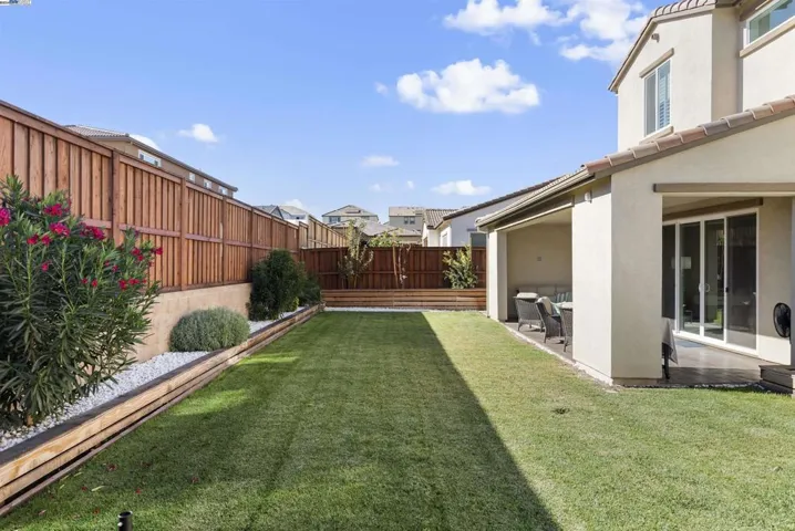 2798 Sasser Place, Tracy, California 95377