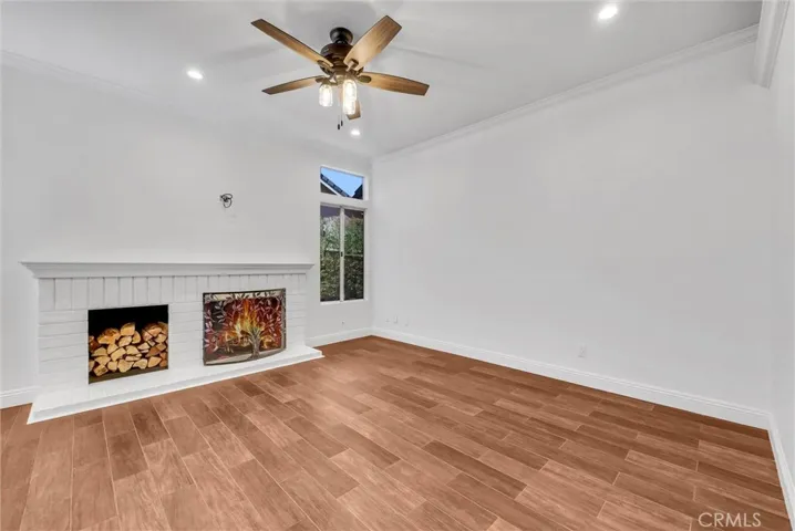 FAMILY ROOM WITH FIREPLACE