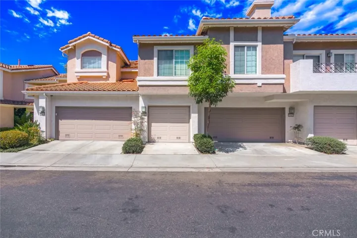 1047 S Rising Sun Court, Anaheim Hills, California 92808