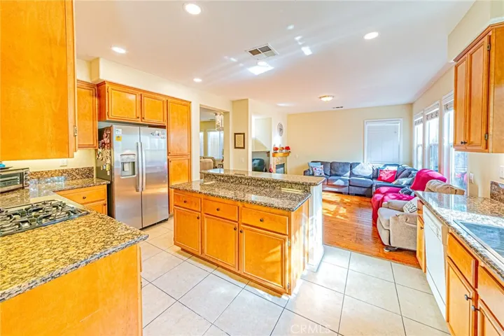 41 Frances Circle, Buena Park, California 90621