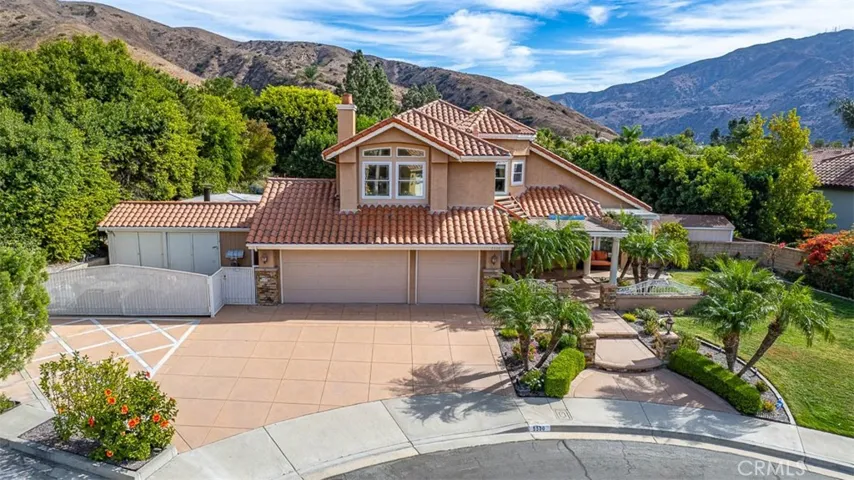 5530 Meadow Lake Lane, Yorba Linda, California 92887