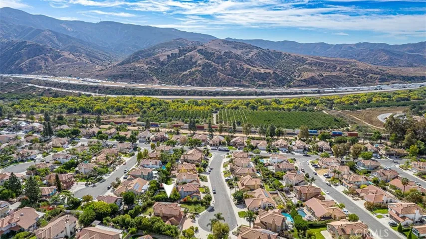 5530 Meadow Lake Lane, Yorba Linda, California 92887