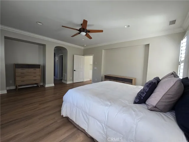 Primary bedroom B