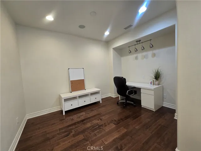 Bonus room/  study
