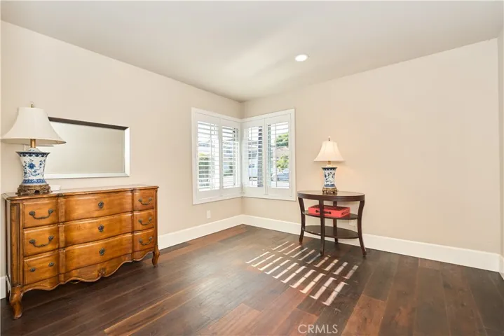 22 Cedarlake 50, Irvine, California 92614