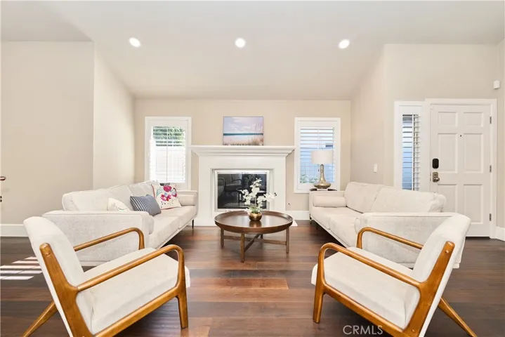 22 Cedarlake 50, Irvine, California 92614