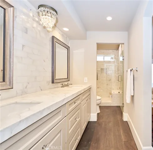 22 Cedarlake 50, Irvine, California 92614