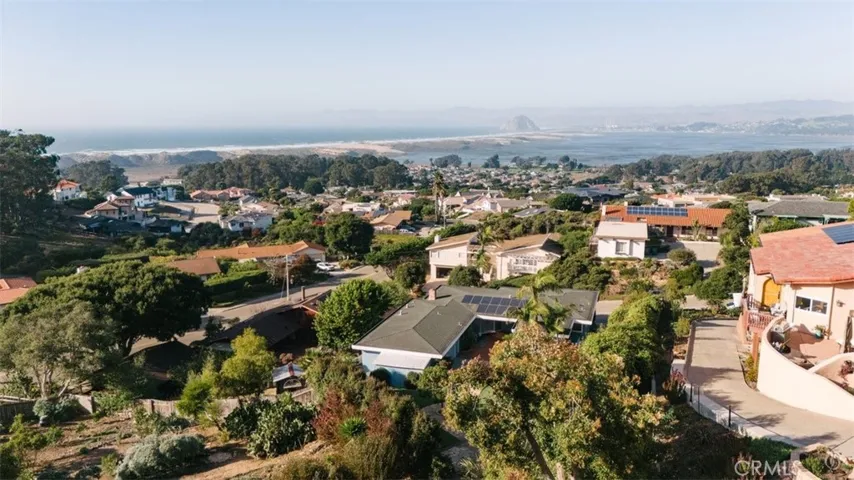 Private gated oasis with unobstructed ocean views from every room!