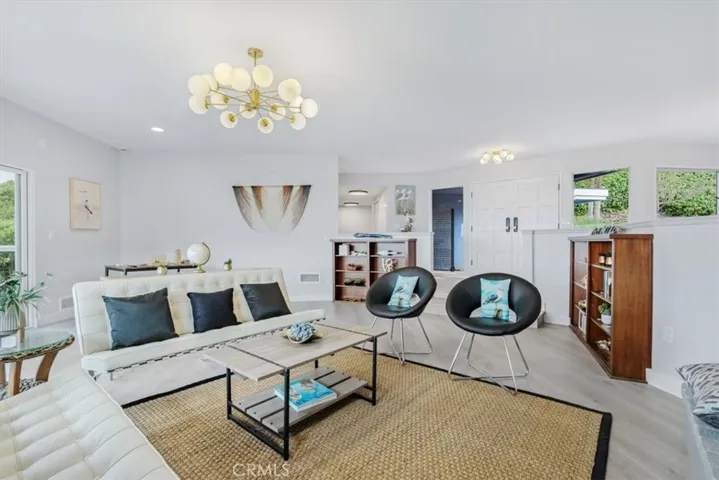 225 Travis Drive, Los Osos, California 93402