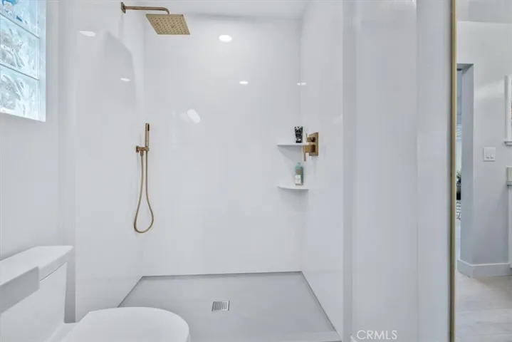 Walk in Shower. Porcelain slab, no grout!