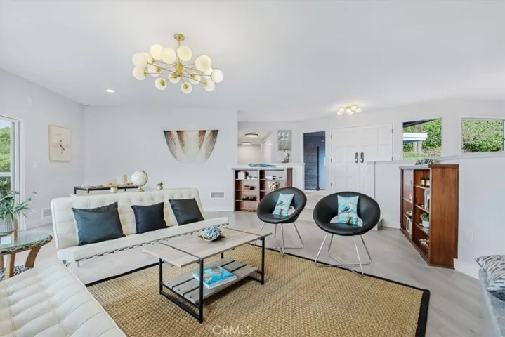 225 Travis Drive, Los Osos, California 93402