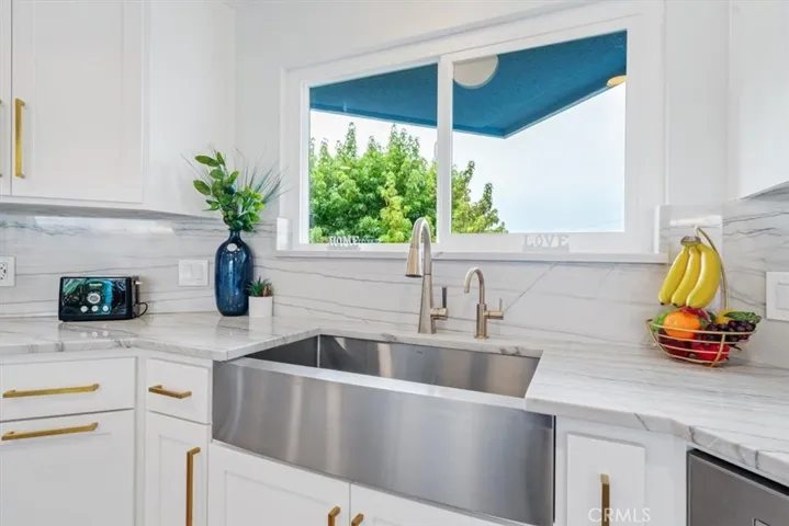 Dishes are a breeze with an ocean view!