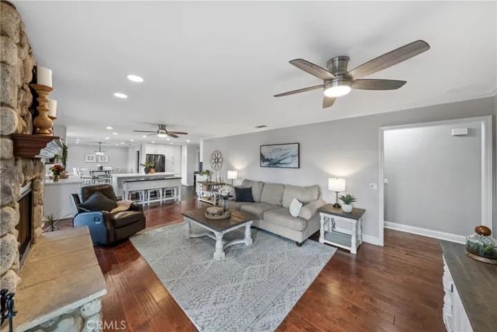39585 Avenida Lynell, Temecula, California 92591