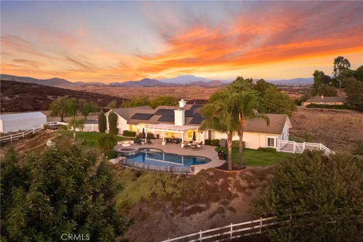 39585 Avenida Lynell, Temecula, California 92591